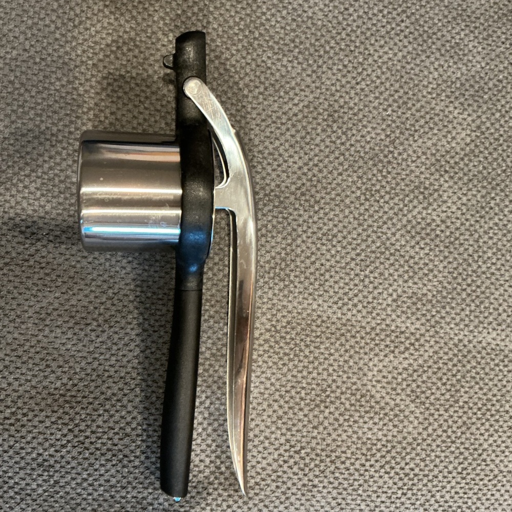 Williams Sonoma Stainless Steel potato ricer